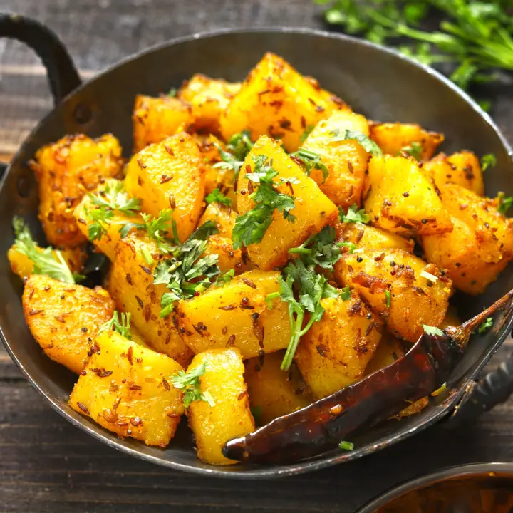 Aloo ke gutke, spiced potato cubes
