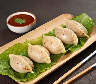 A plate of momos